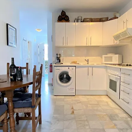 Fuer 4 Personen Ca 60 Qm In Nerja, Andalusien Costa Del Sol * Nerja